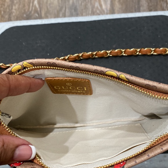 Gucci Brown Mini Bag with Mickey Mouse Print - Picture 4 of 7